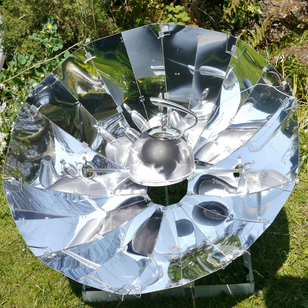 SUNplicity 2018 Deep Parabolic Dish Folding Solar Cooker